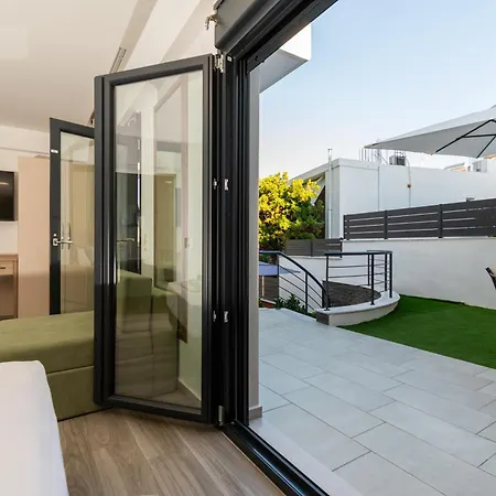 Olitenia 아파트호텔