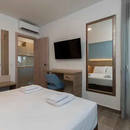 Olitenia 네오스마르마라스