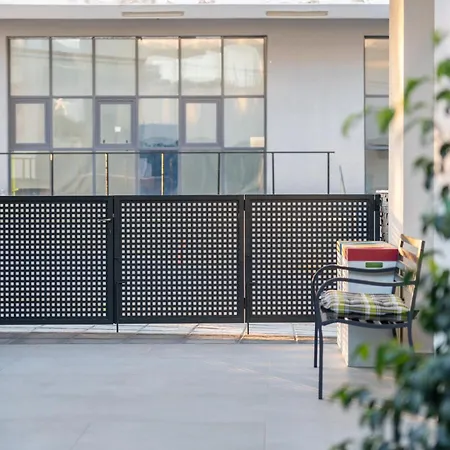 Olitenia * 네오스마르마라스