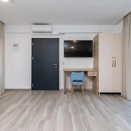 Olitenia Apartahotel *