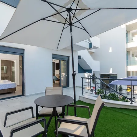 Olitenia Apartahotel *