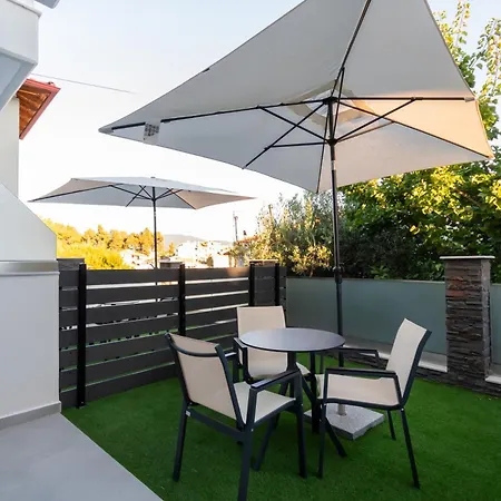 Apartahotel Olitenia Neos Marmaras