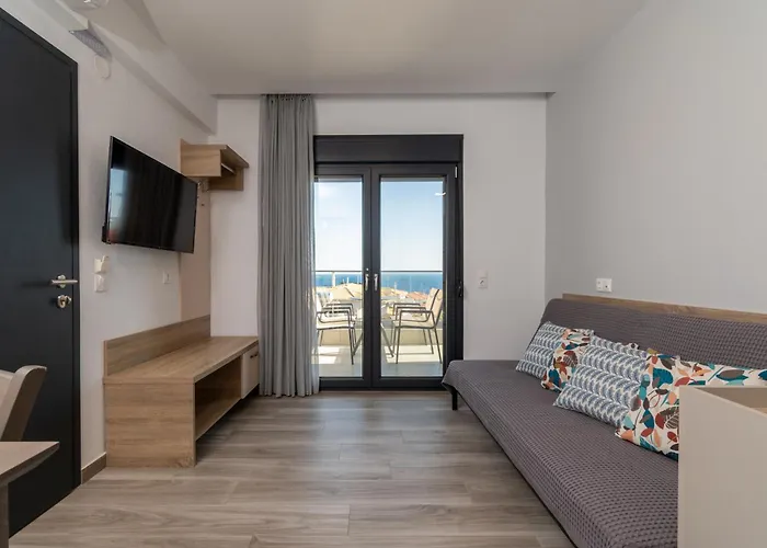 Aparthotel Olitenia Neos Marmaras