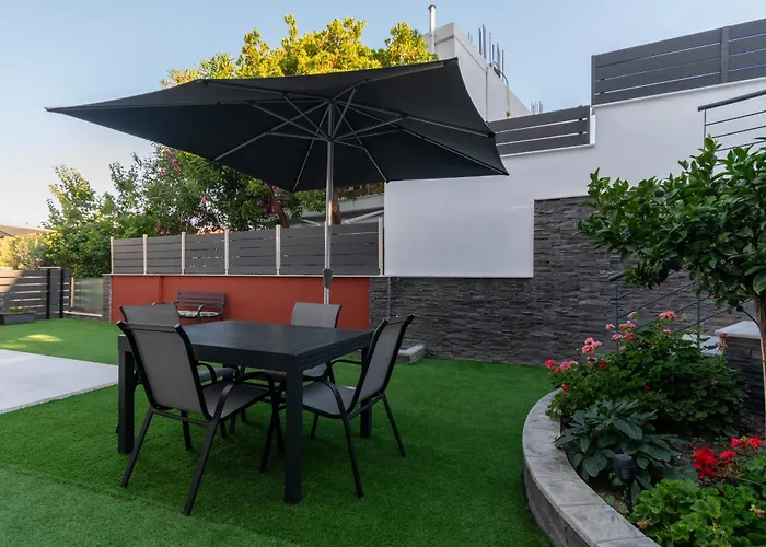 Aparthotel Olitenia Neos Marmaras