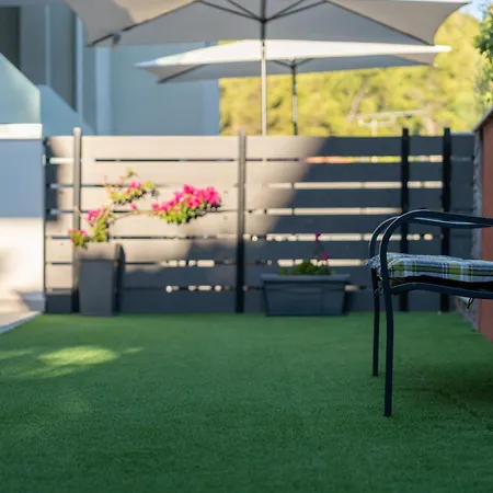 Olitenia شقة فندقية